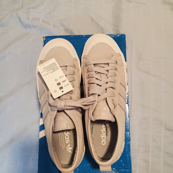 BNWT ADIDAS ORIGINALS NIZZA SHOES - Picture 6 of 6